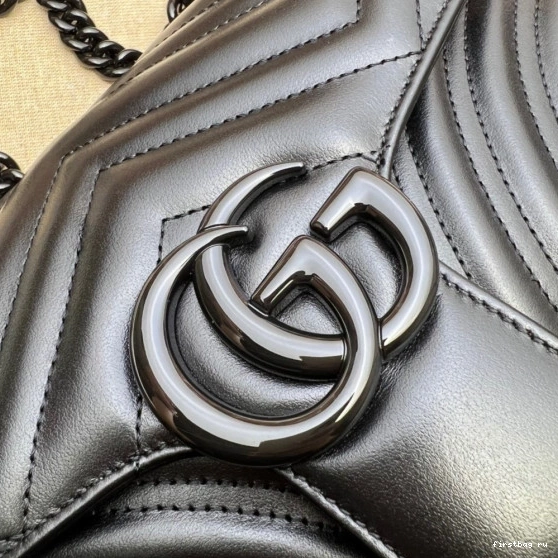 First bag ru Gucci GG Marmont 26CM 0710